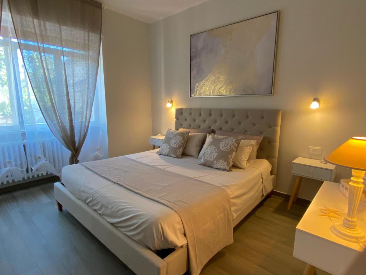 Casa Mar - B&B - Terracina Buitenkant foto
